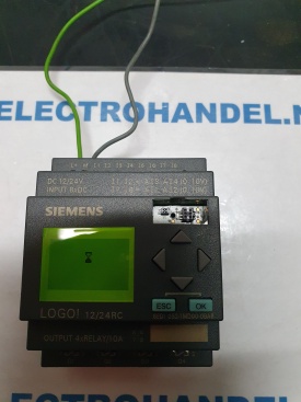 Siemens Logo 12/24RC   6ED1 052-1MD00-0BA6 
ZVA4NC0129172