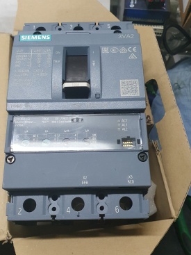 Siemens (A) 100A 3P  3VA2010-5HN32-0AA0