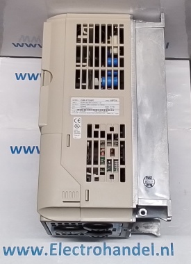 Yaskawa Varispeed F7 0,75kW 1R0242483800001