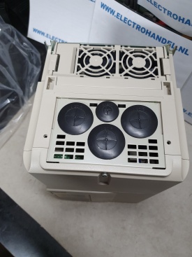 Omron Varispeed E7  7.5 kw 1R0935153800015 