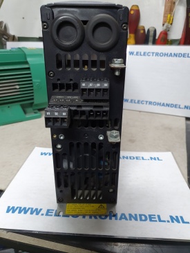 Danfoss  VLT 5004  2,2 Kw 043417G268