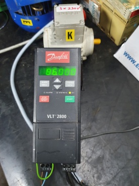 Danfoss VLT 2805   
0,55 Kw 023106G050  