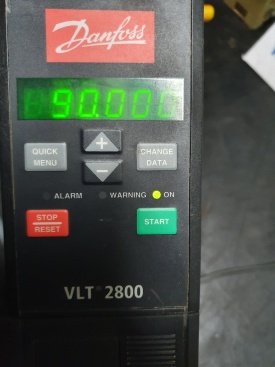 Danfoss VLT 2805   
0,55 Kw 023106G050  