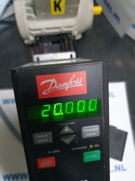 Danfoss VLT 2805  0,55 Kw 041906G120 